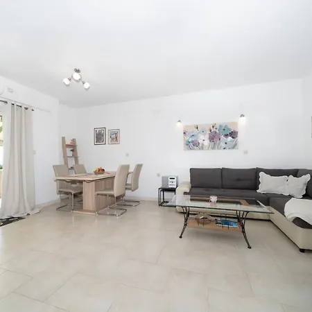 Apartment Siesta Sumartin