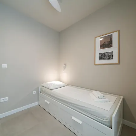 Siesta Apartment Sumartin