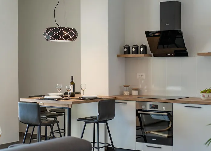 Siesta Apartment Sumartin